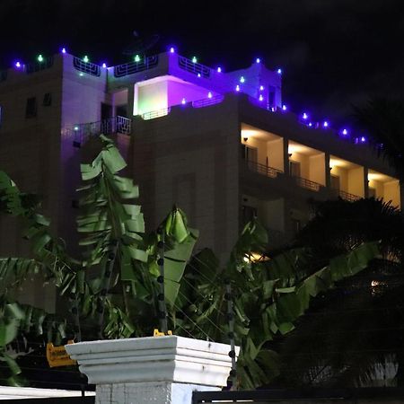 Maple Leaf Korean Hotel Accra Exterior photo