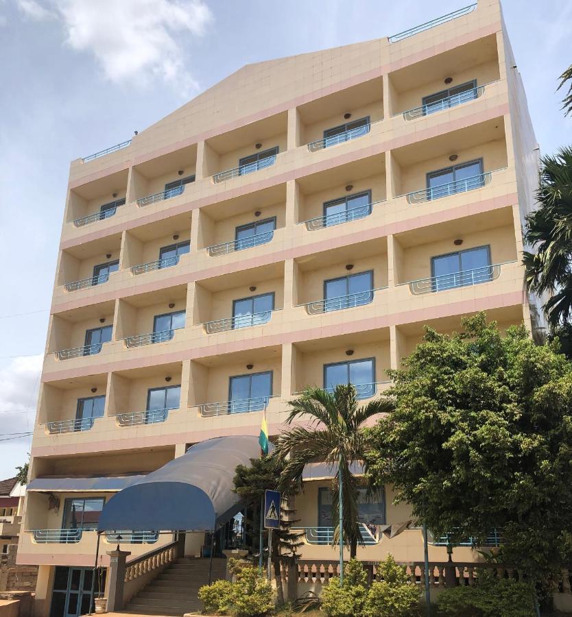 Maple Leaf Korean Hotel Accra Exterior photo